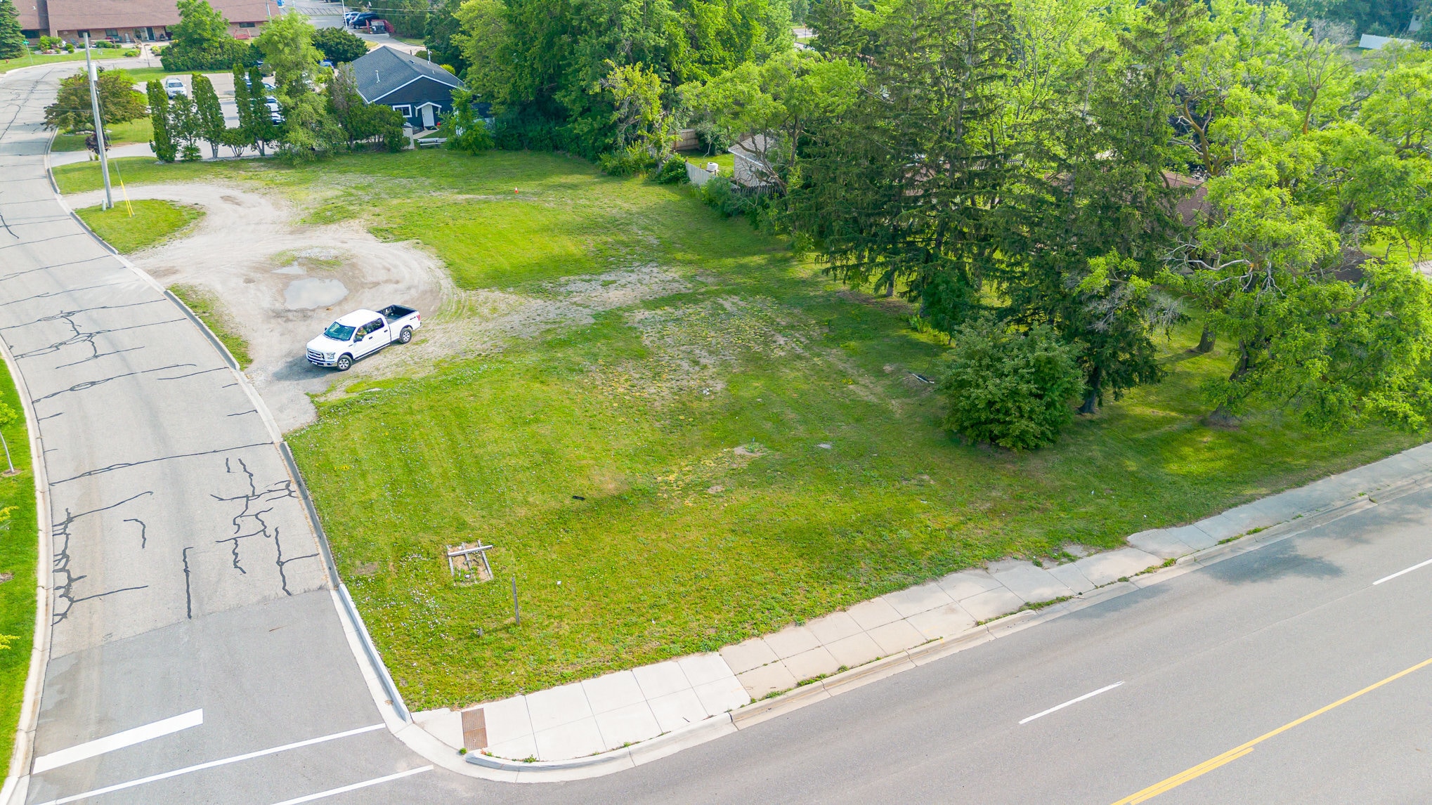 915 E Broomfield St, Mount Pleasant, MI for Sale