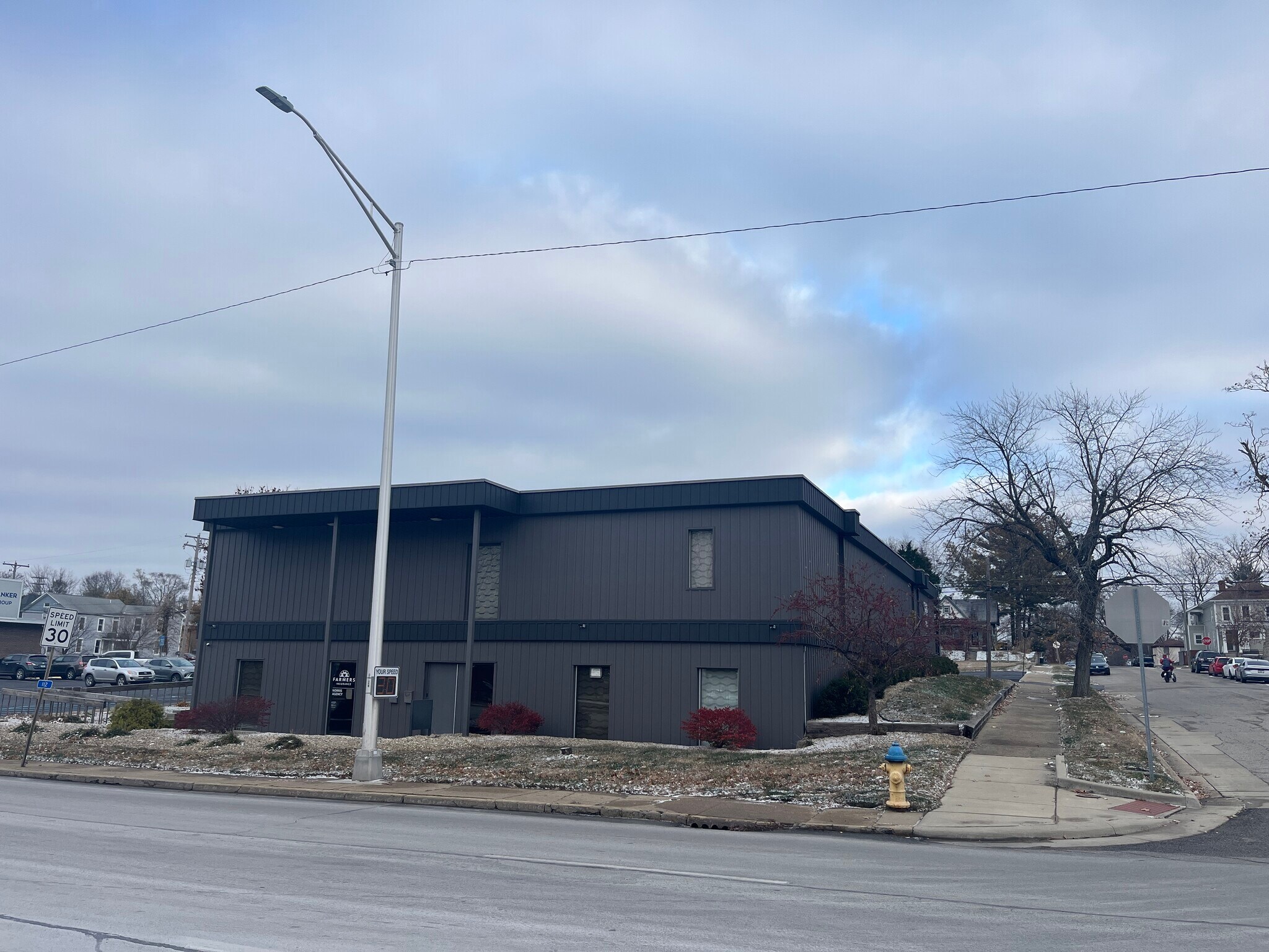 788 S 3rd St, Terre Haute, IN for Sale