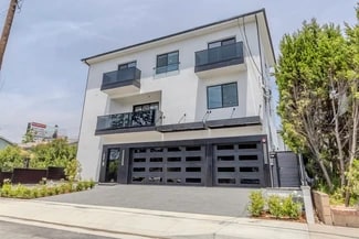 La Crescenta, CA Apartments - 2941 Mary St