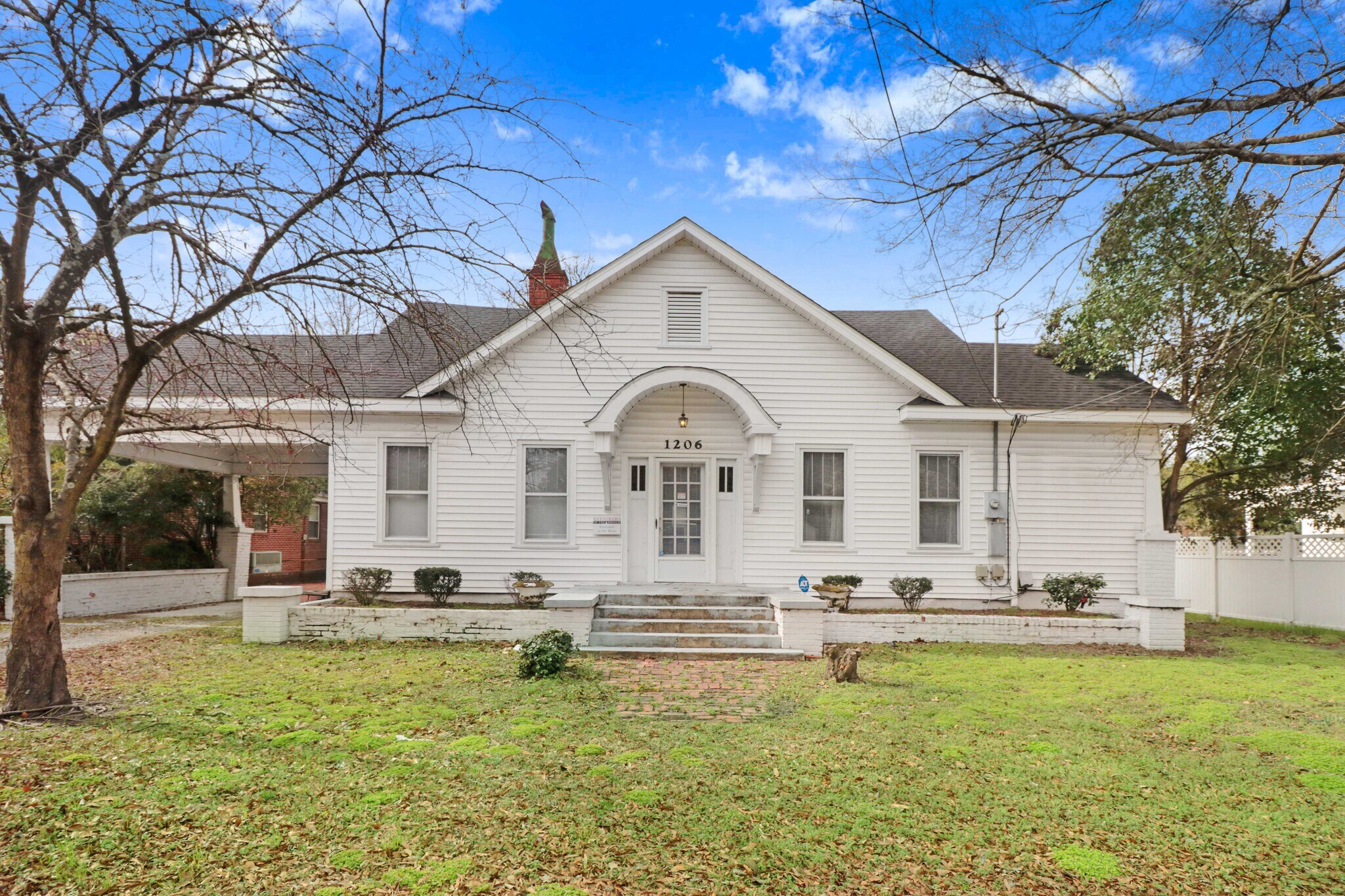 1206 E Ash St, Goldsboro, NC for Sale