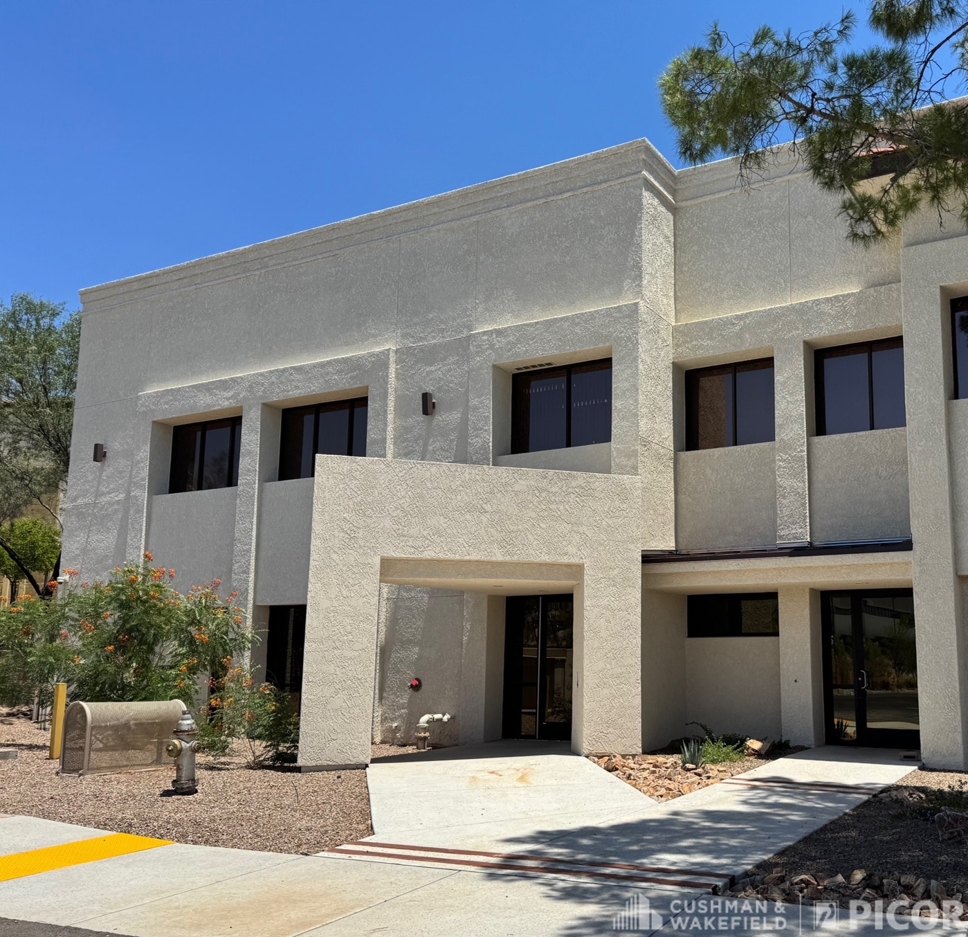 655 E River Rd, Tucson, AZ for Rent