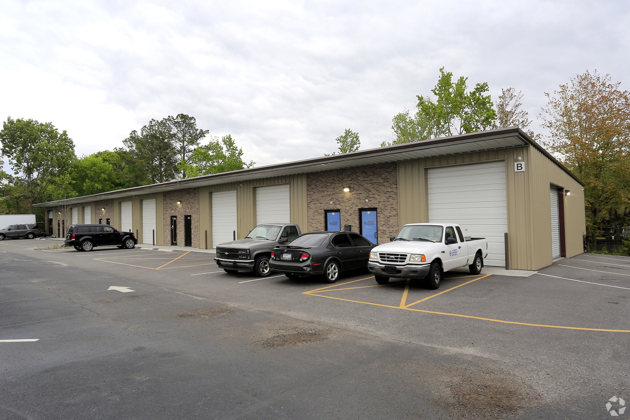 5700 Dorchester Rd, North Charleston, SC for Rent