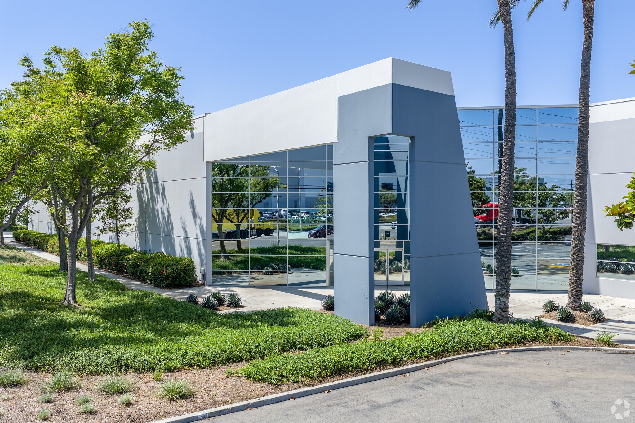 1100 S Etiwanda Ave, Ontario, CA for Rent