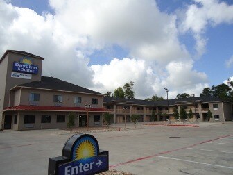 2808 E Main St, Madisonville, TX for Sale