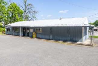 Waverly, TN Retail - 302 W Main St