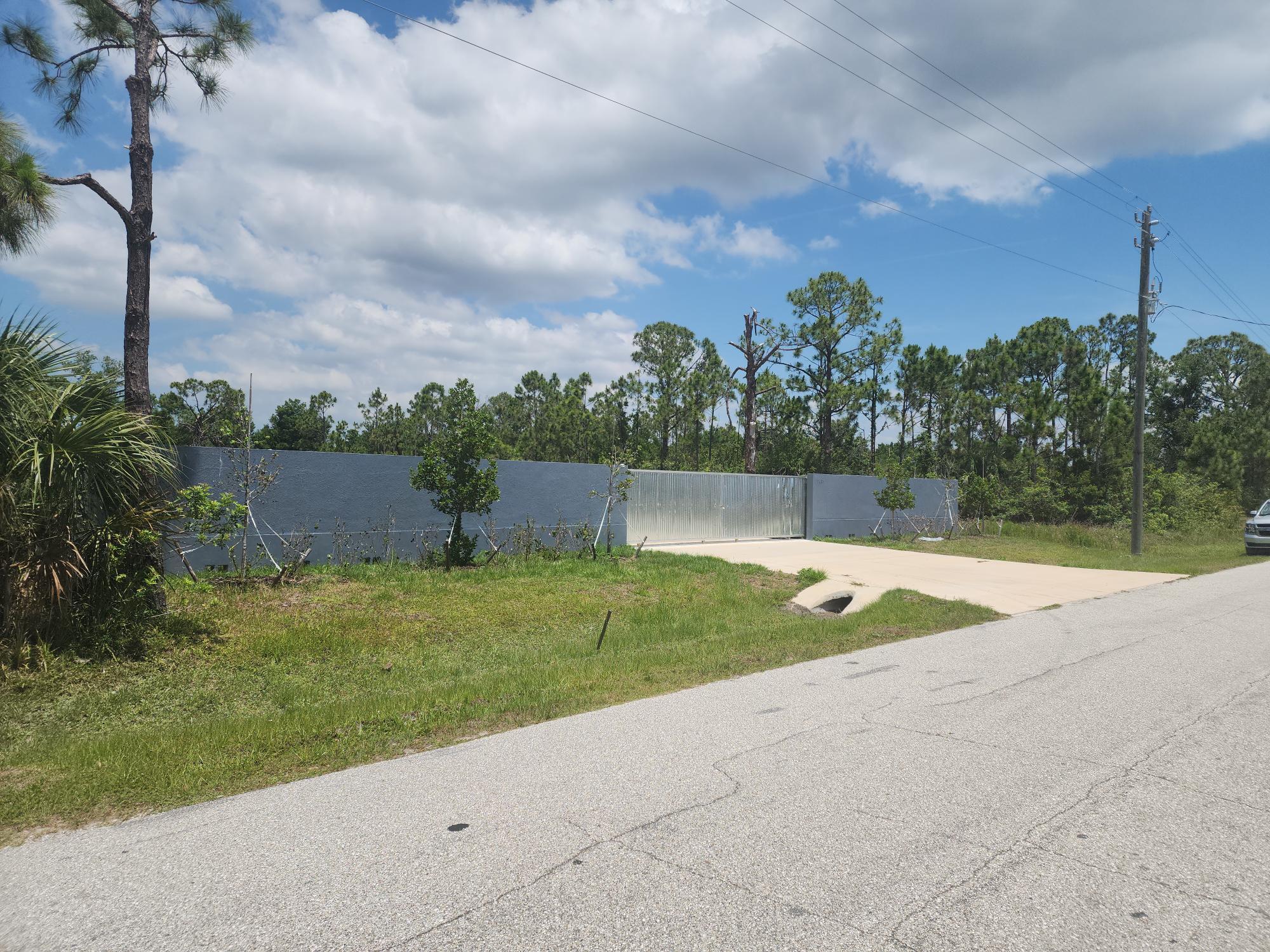 7401 Sawyer Cir, Port Charlotte, FL for Rent