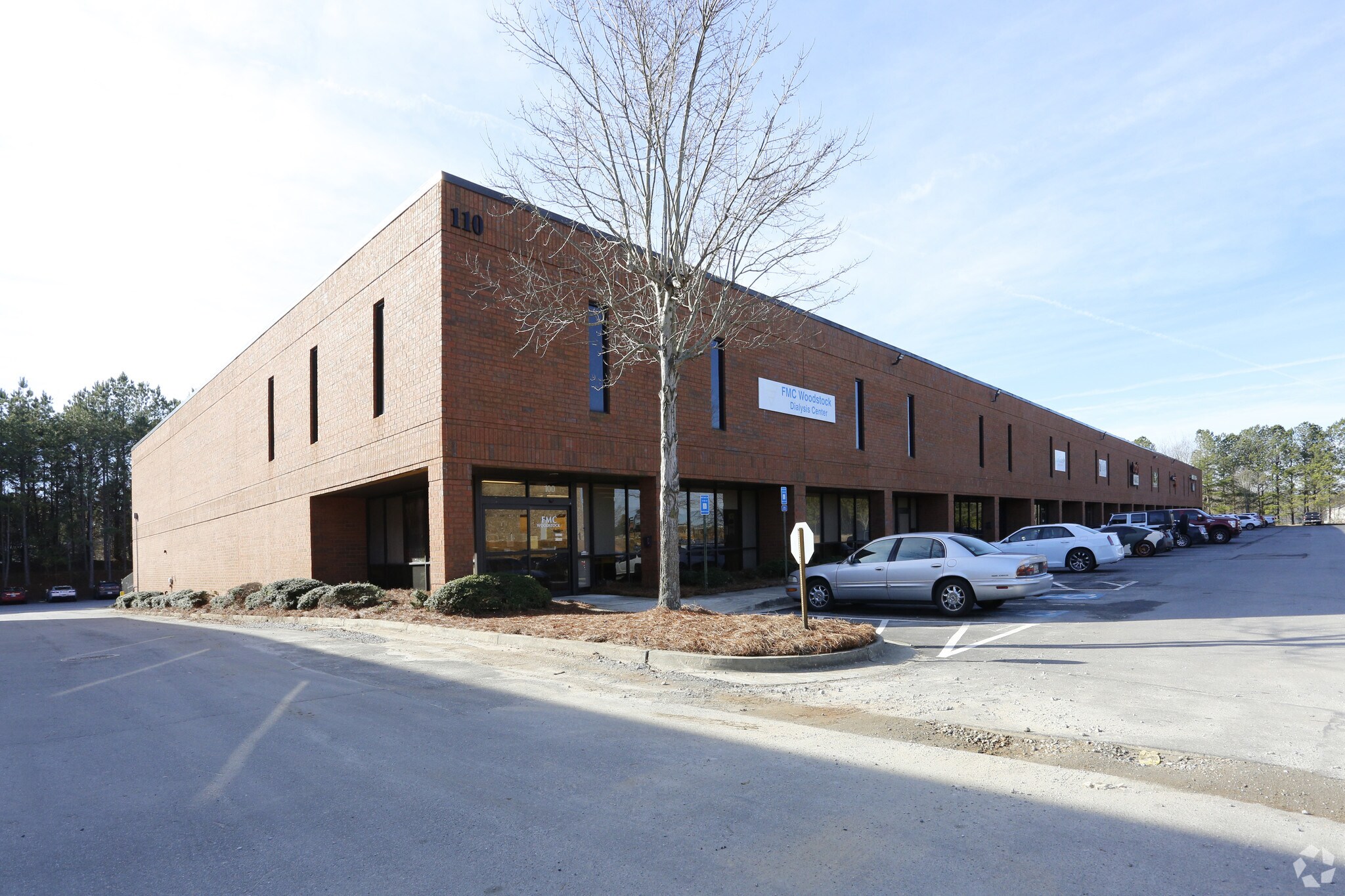 100 Londonderry Ct, Woodstock, GA for Rent