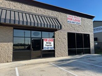 Pinehurst, TX Office/Retail - 28115 Autumn Ln