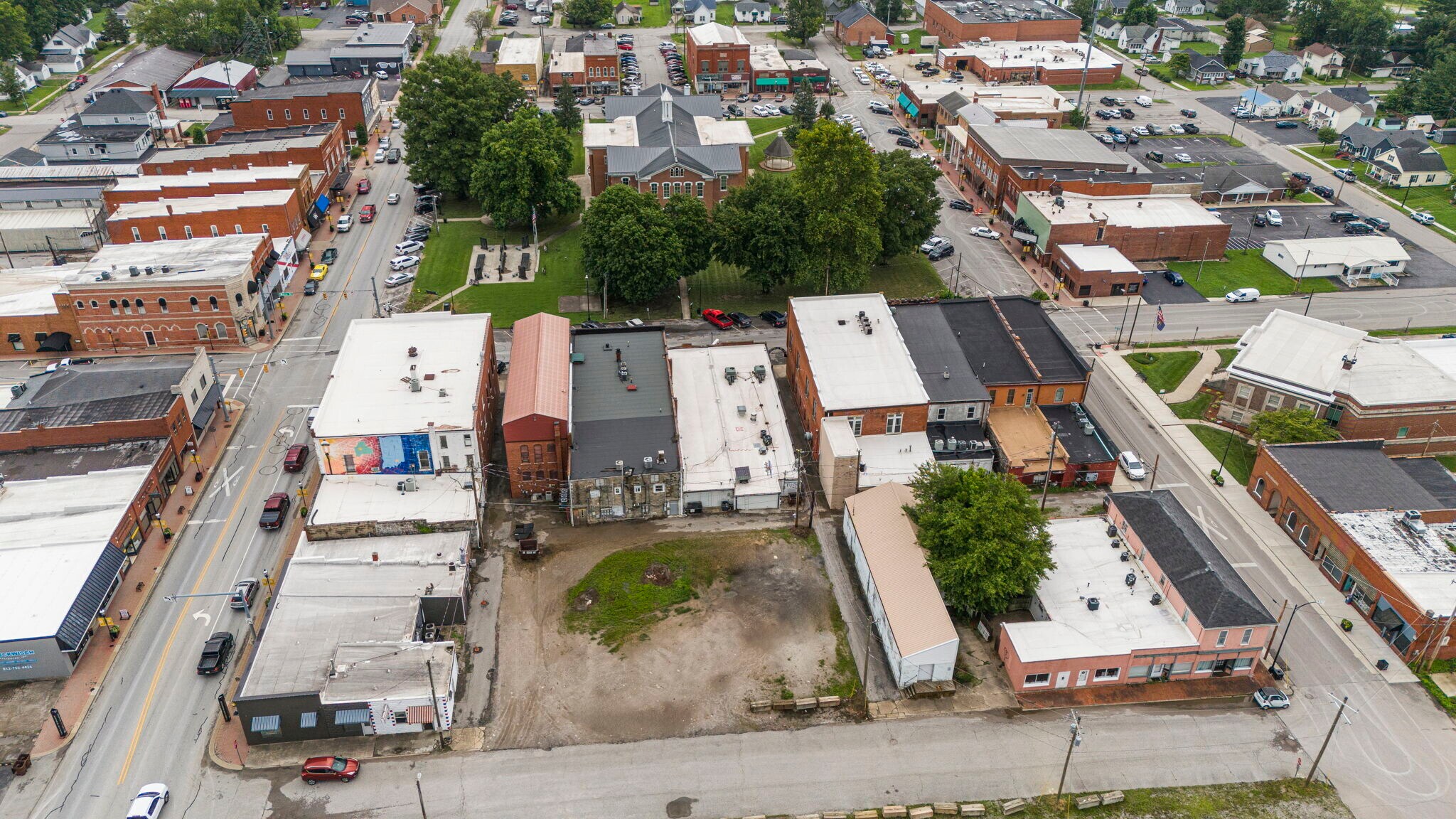 43 S Railroad St, Scottsburg, IN for Sale