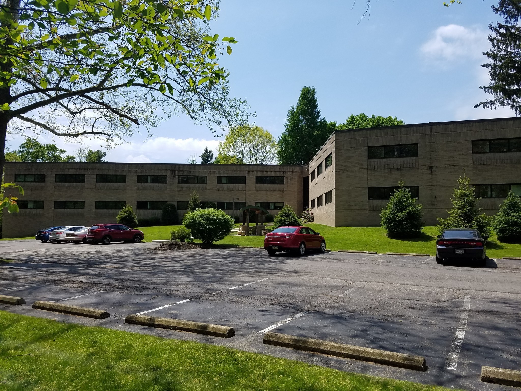 4068 Mt Royal Blvd, Allison Park, PA for Rent
