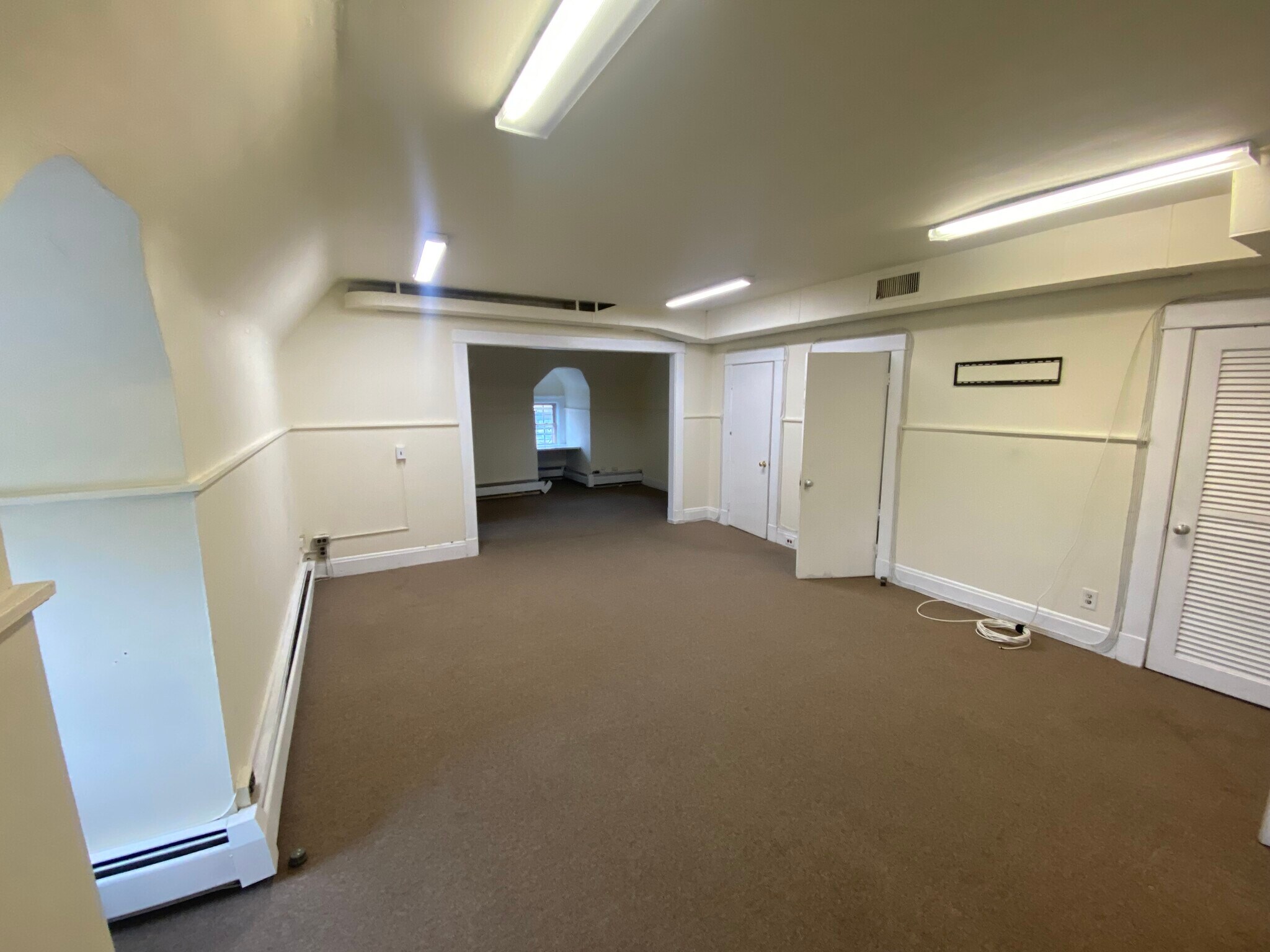 6901 York Rd, Baltimore, MD for Rent