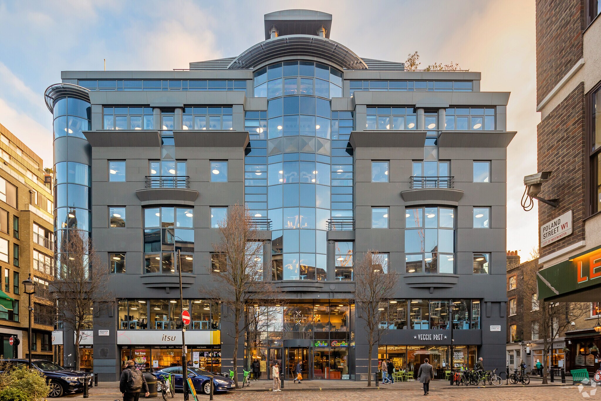 33 Broadwick St, London, LND for Rent