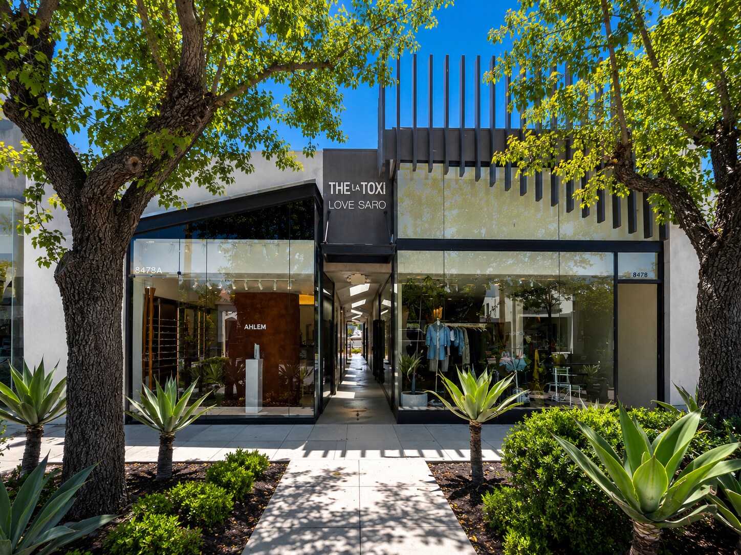 8478-8480 Melrose Pl, Los Angeles, CA for Rent