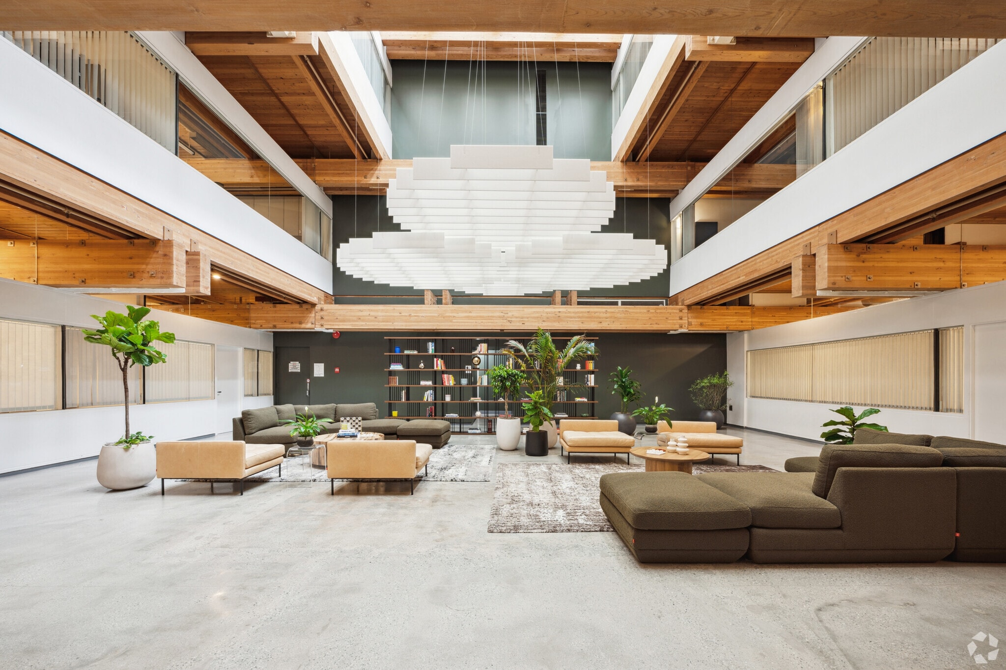 4444 W Lakeside Dr, Burbank, CA for Rent