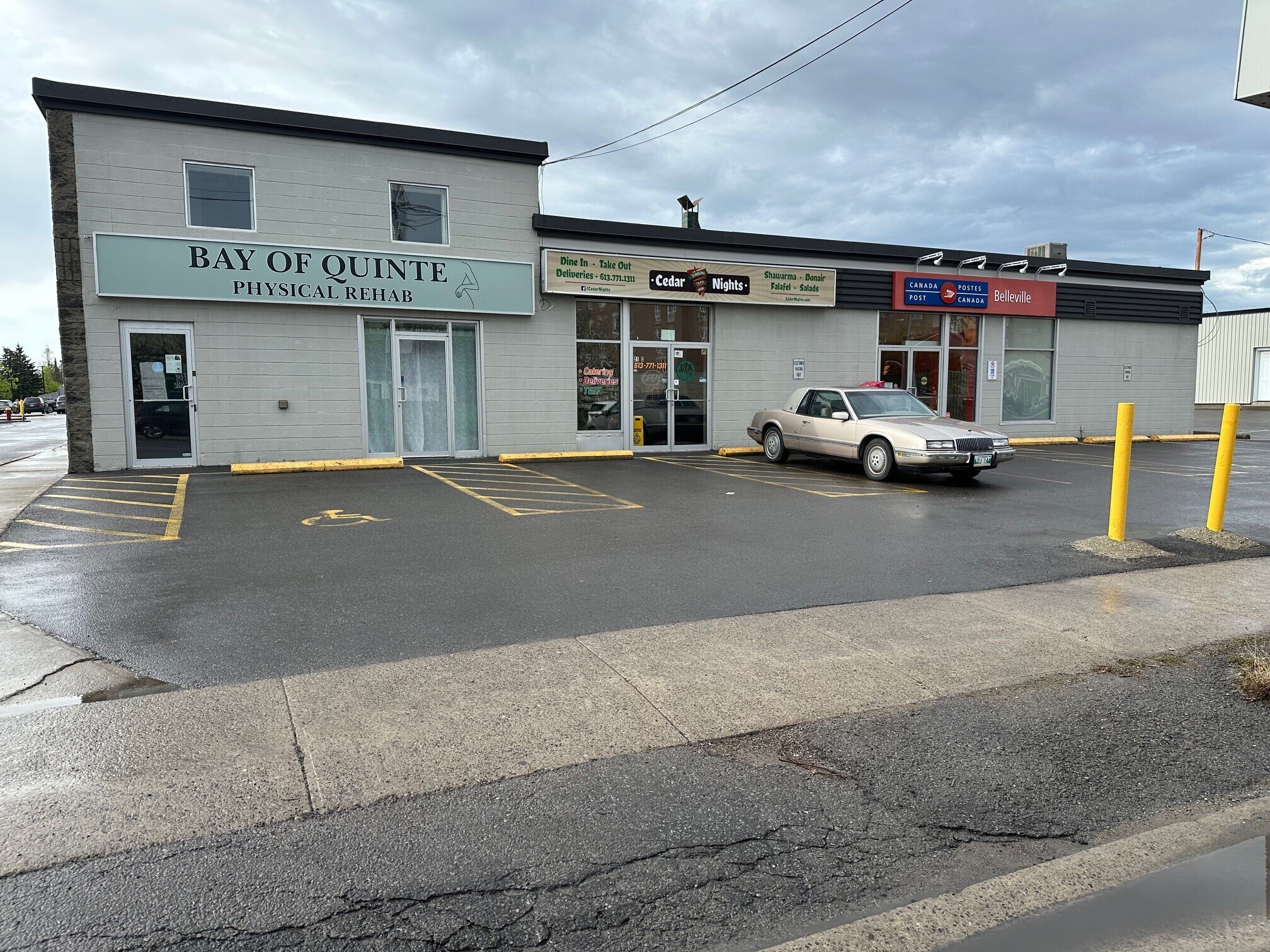 21 College St W, Belleville, ON for Rent