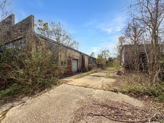 Deridder, LA Warehouse - 206 E 2nd St