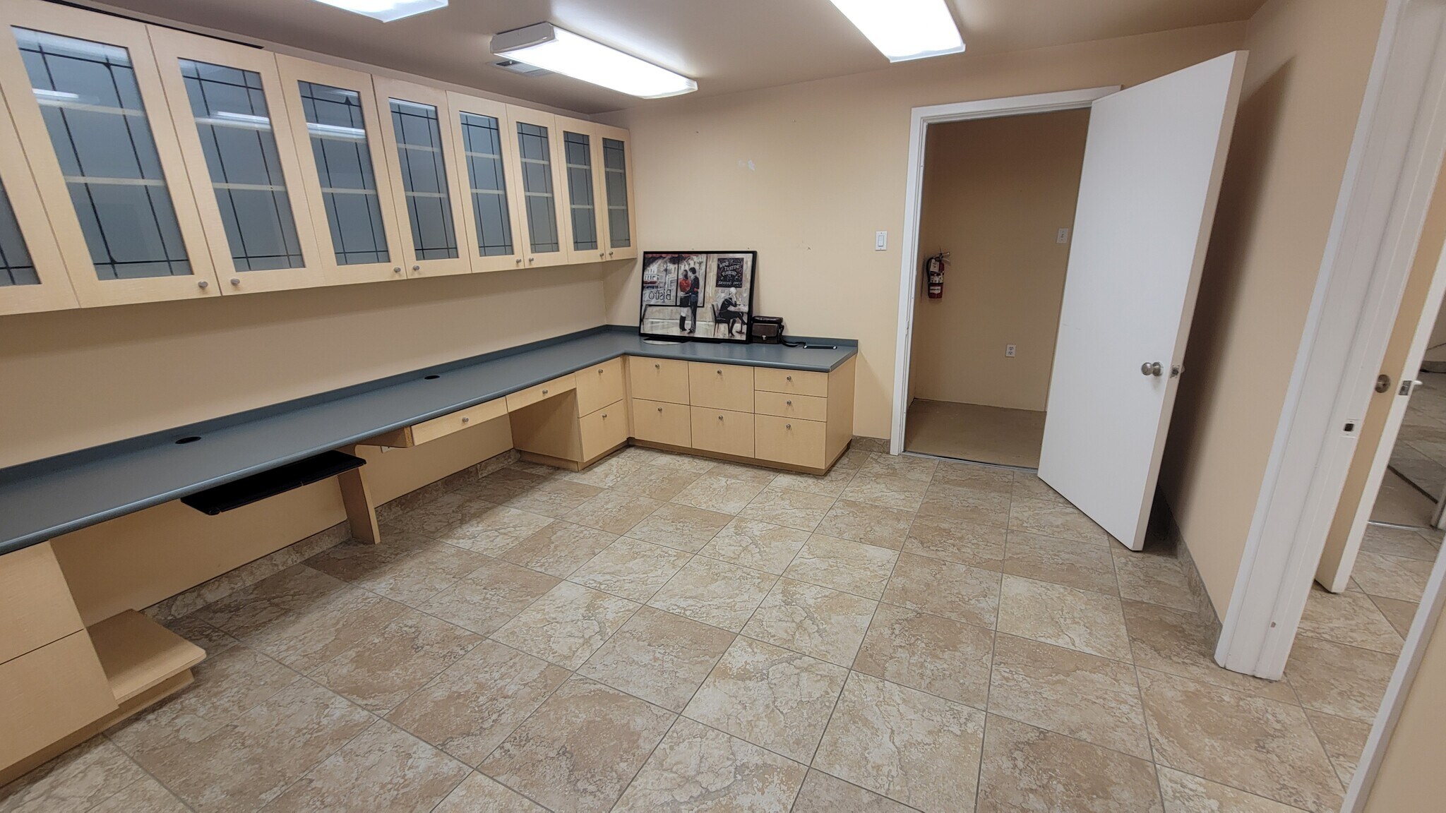 1515 Lakeville Dr, Kingwood, TX for Rent