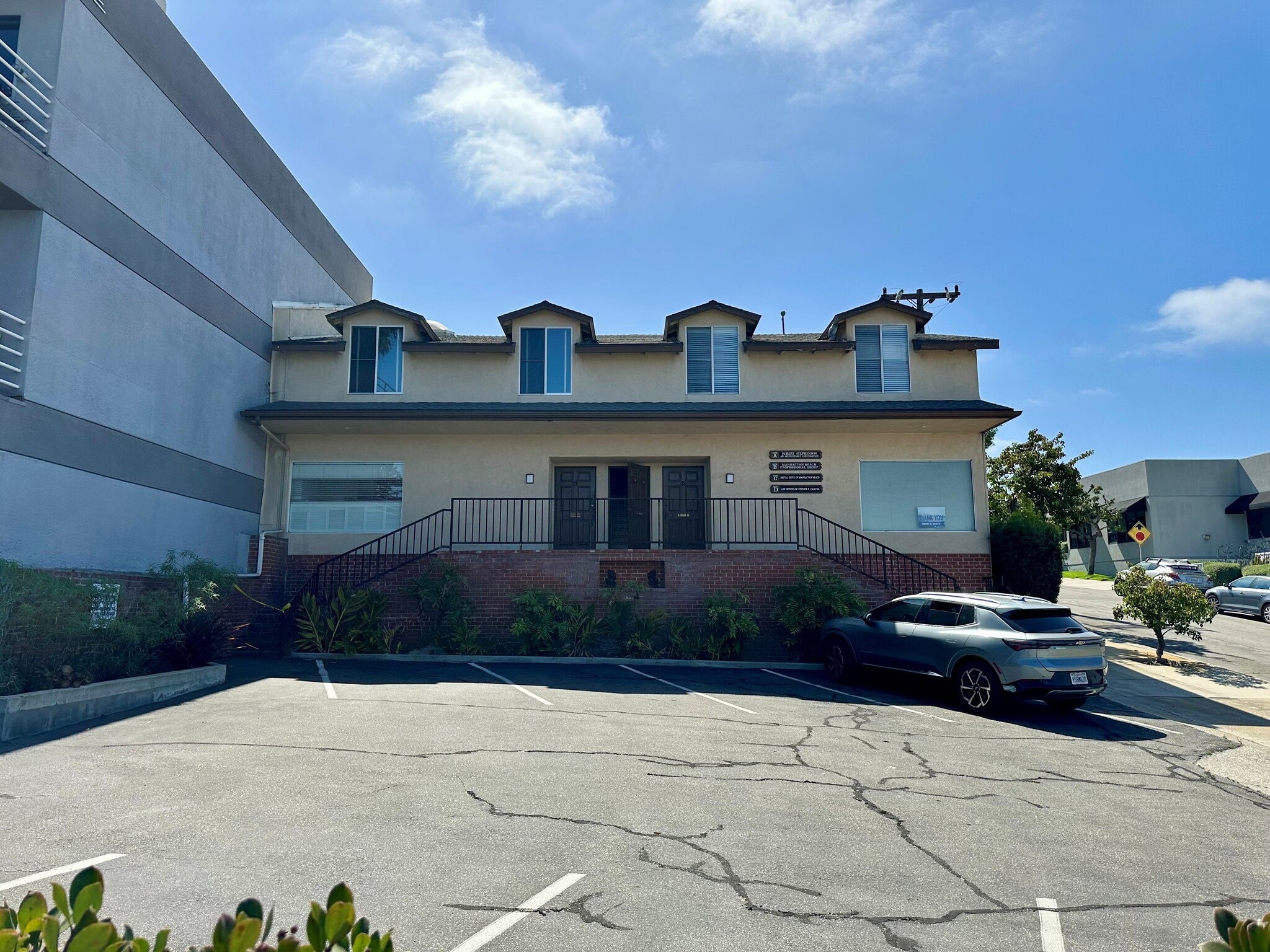 515 N Sepulveda Blvd, Manhattan Beach, CA for Rent