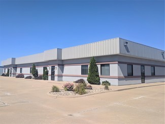 El Paso, IL Office - 901 W Main St