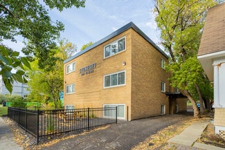 Calgary, AB Apartments - 1821 17 St SW Calgary, AB Apartments - 1821 17 St SW