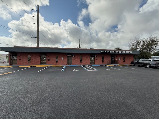 410 NE 44th St, Oakland Park, FL for Rent