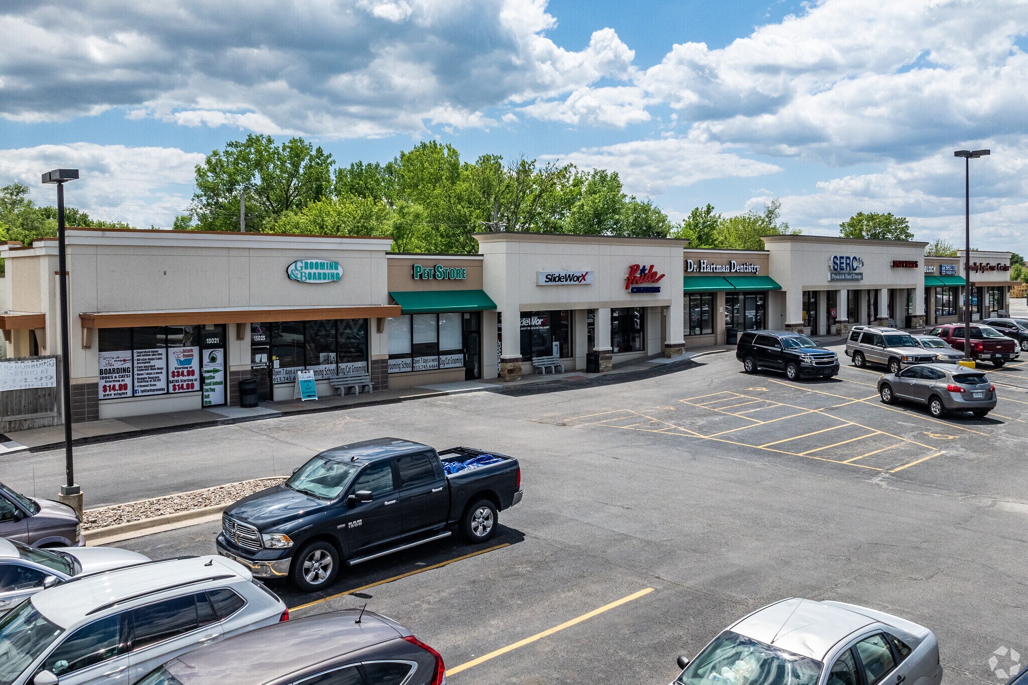 606-626 S 130th St, Bonner Springs, KS for Rent