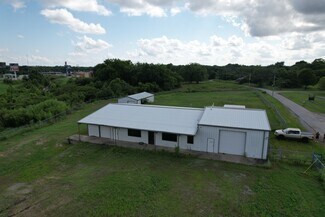 Henryetta, OK Warehouse - 811 E Industry Rd