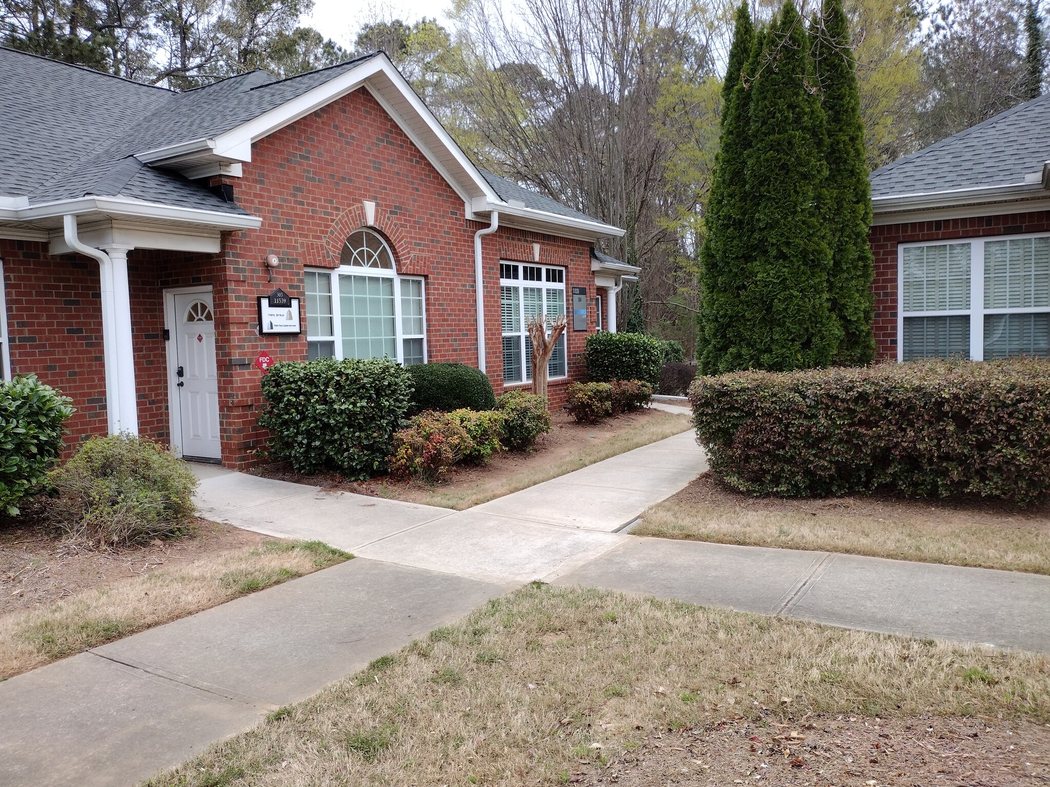 11539 Park Woods Cir, Alpharetta, GA for Rent