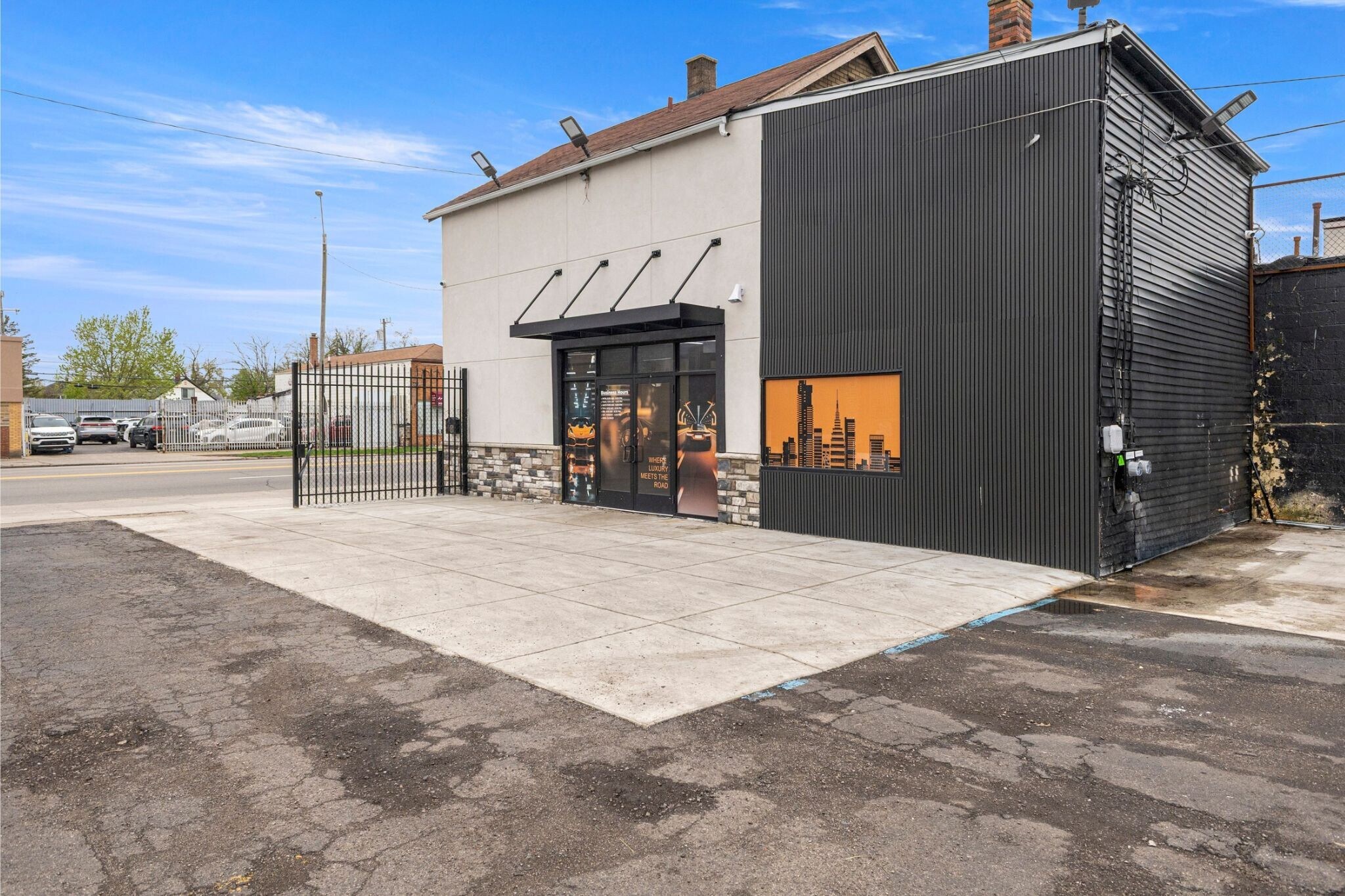 19420 W Warren Ave, Detroit, MI for Sale