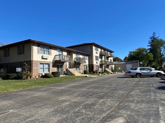 Antioch, IL Apartments - 789-789 1/2 Cunningham Dr