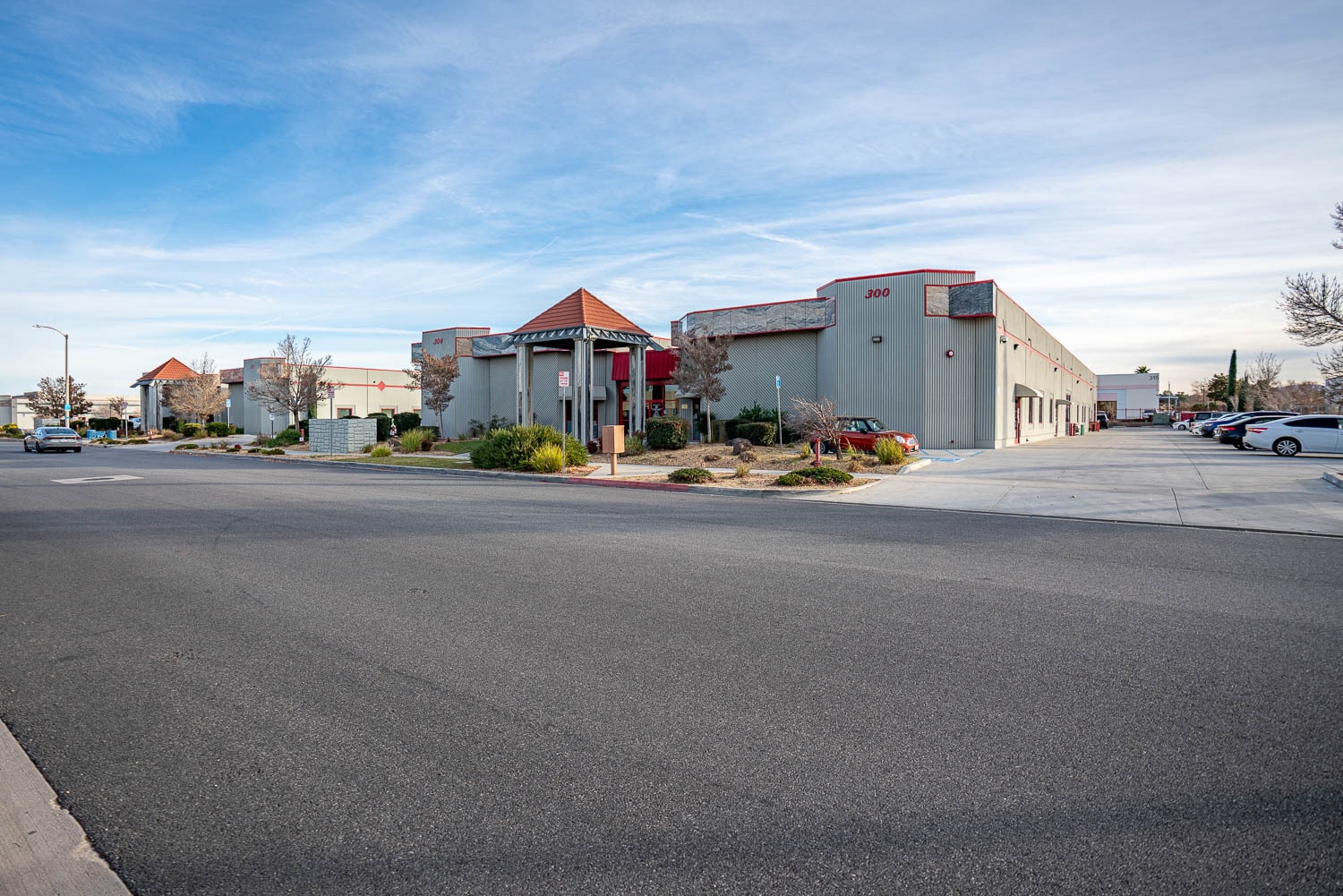 300-304 E Avenue K6, Lancaster, CA for Rent