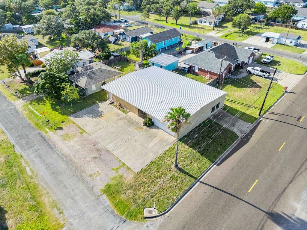 724 Rowan St, Rockport, TX for Sale