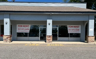 Huntington, NY Retail - 17 Semon Rd