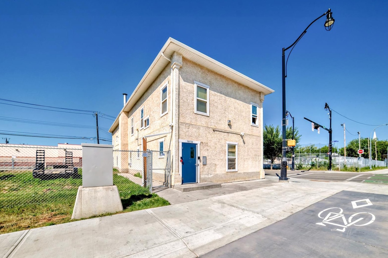 10732 96 St NW, Edmonton, AB for Sale