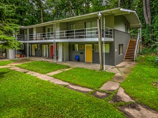 Akron, OH Apartments - 501-515 Carpenter St Akron, OH Apartments - 501-515 Carpenter St