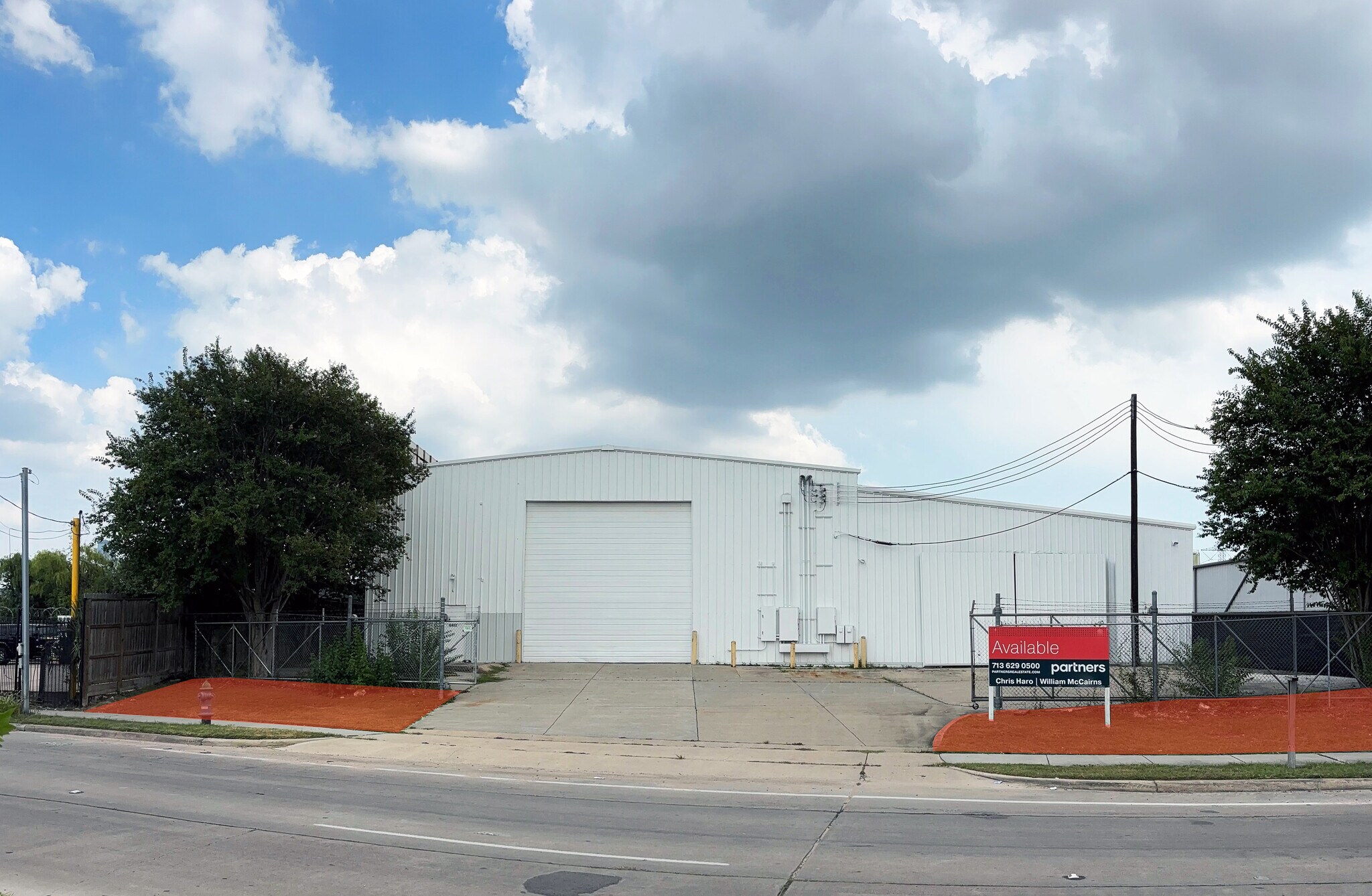 5411 Renwick Dr, Houston, TX for Sale