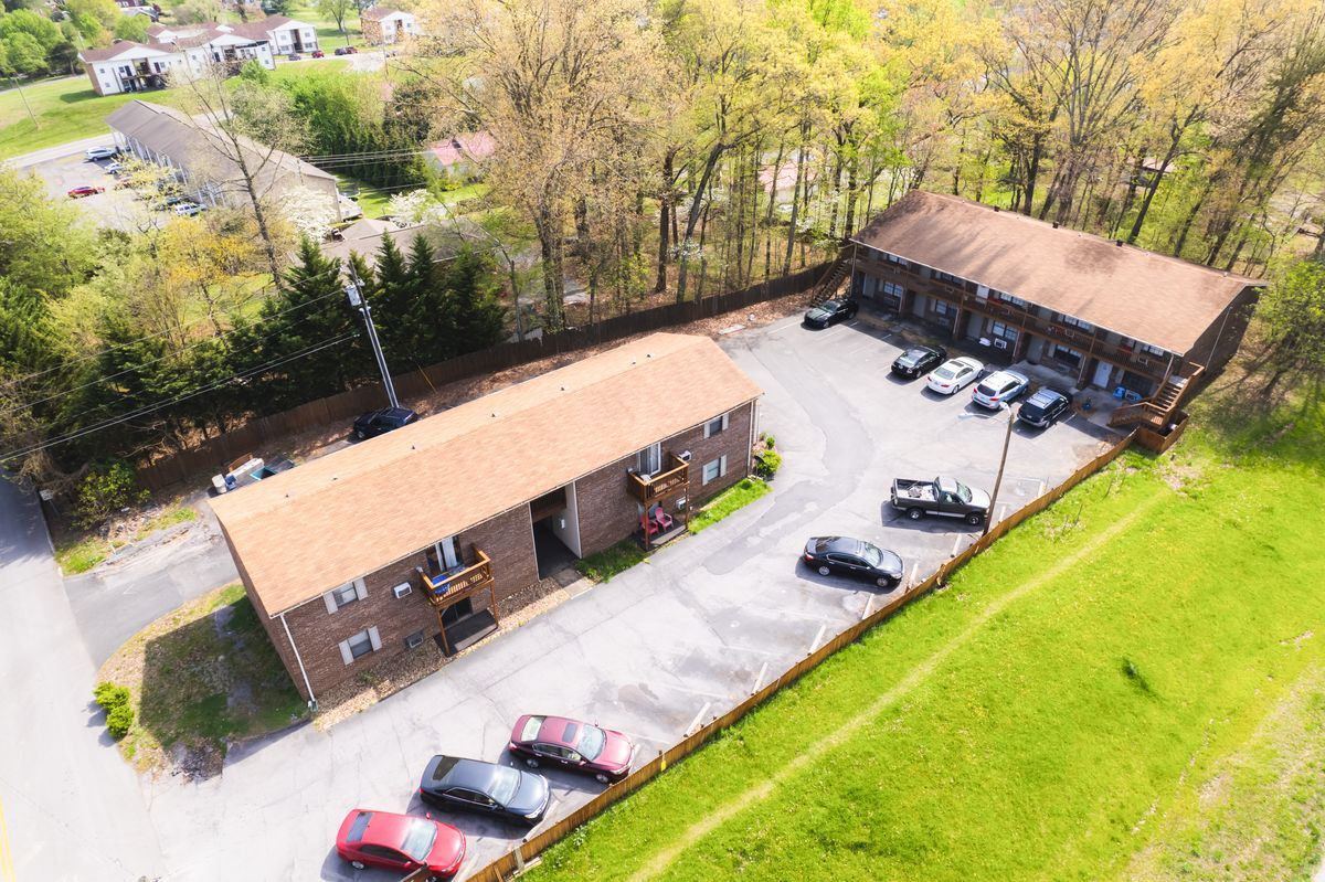 499 N Hawkins St Rogersville, TN 37857 MultiFamily Property for