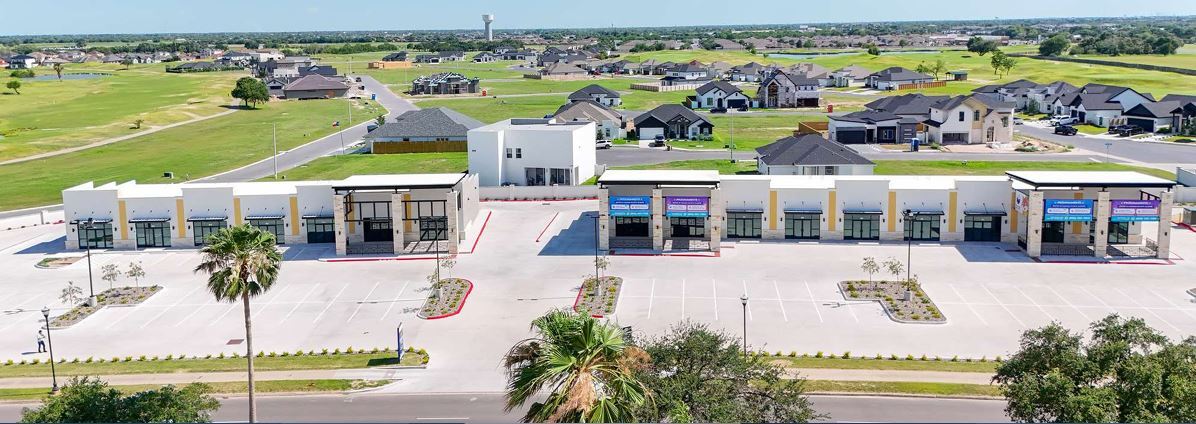 2708 Los Lagos Drive dr, Edinburg, TX for Rent