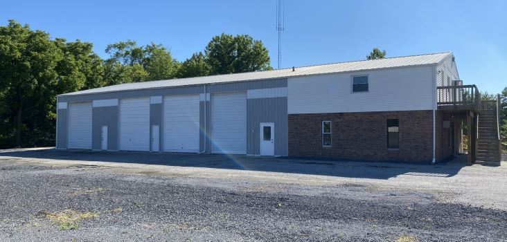 1900 W 52nd Pl, Merrillville, IN for Rent