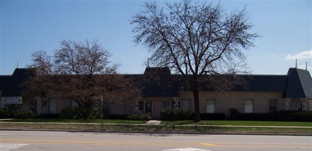 2351-2369 E Devon Ave, Elk Grove Village, IL for Rent