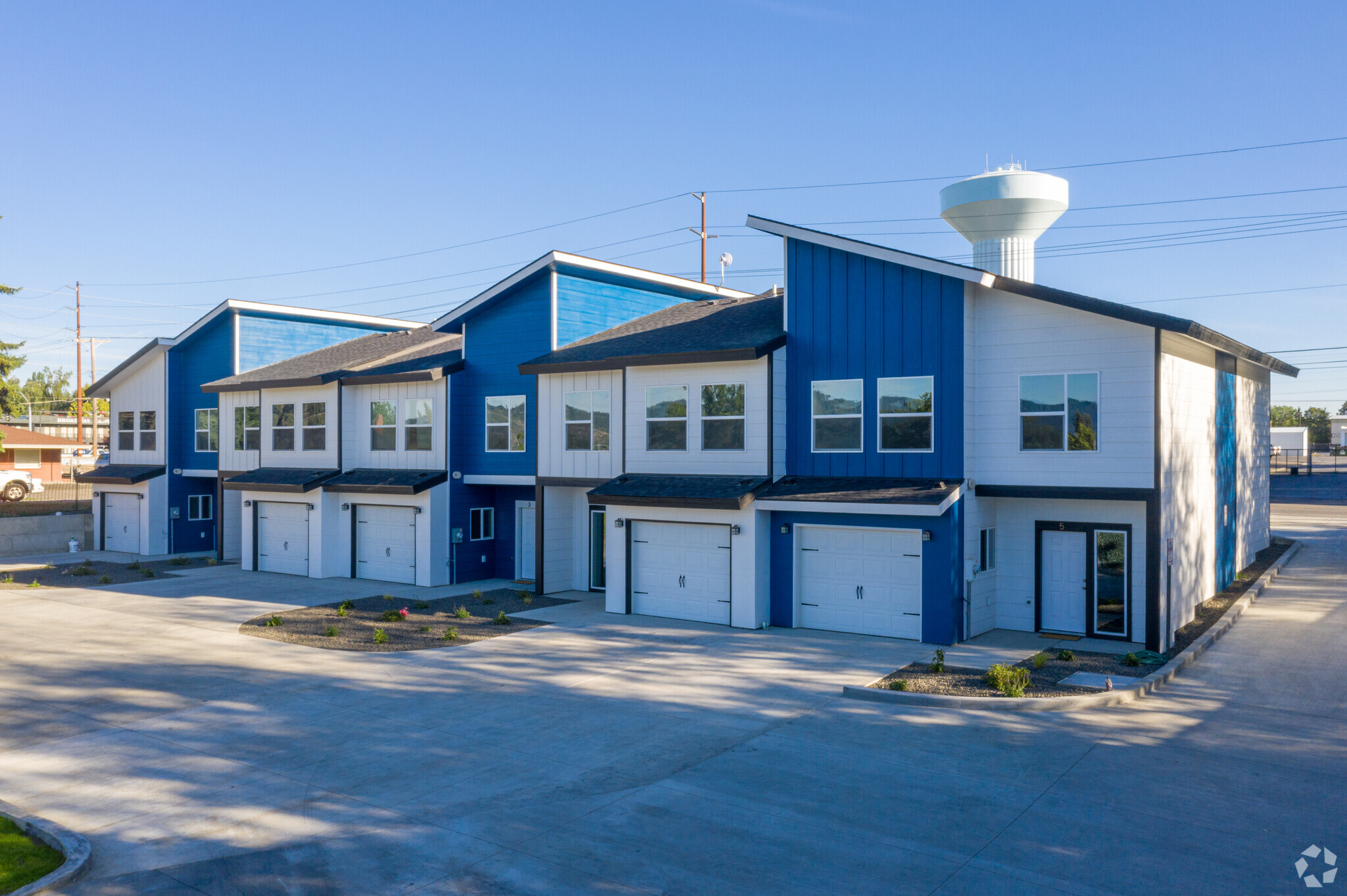 12402 E Broadway Ave, Spokane Valley, WA for Sale
