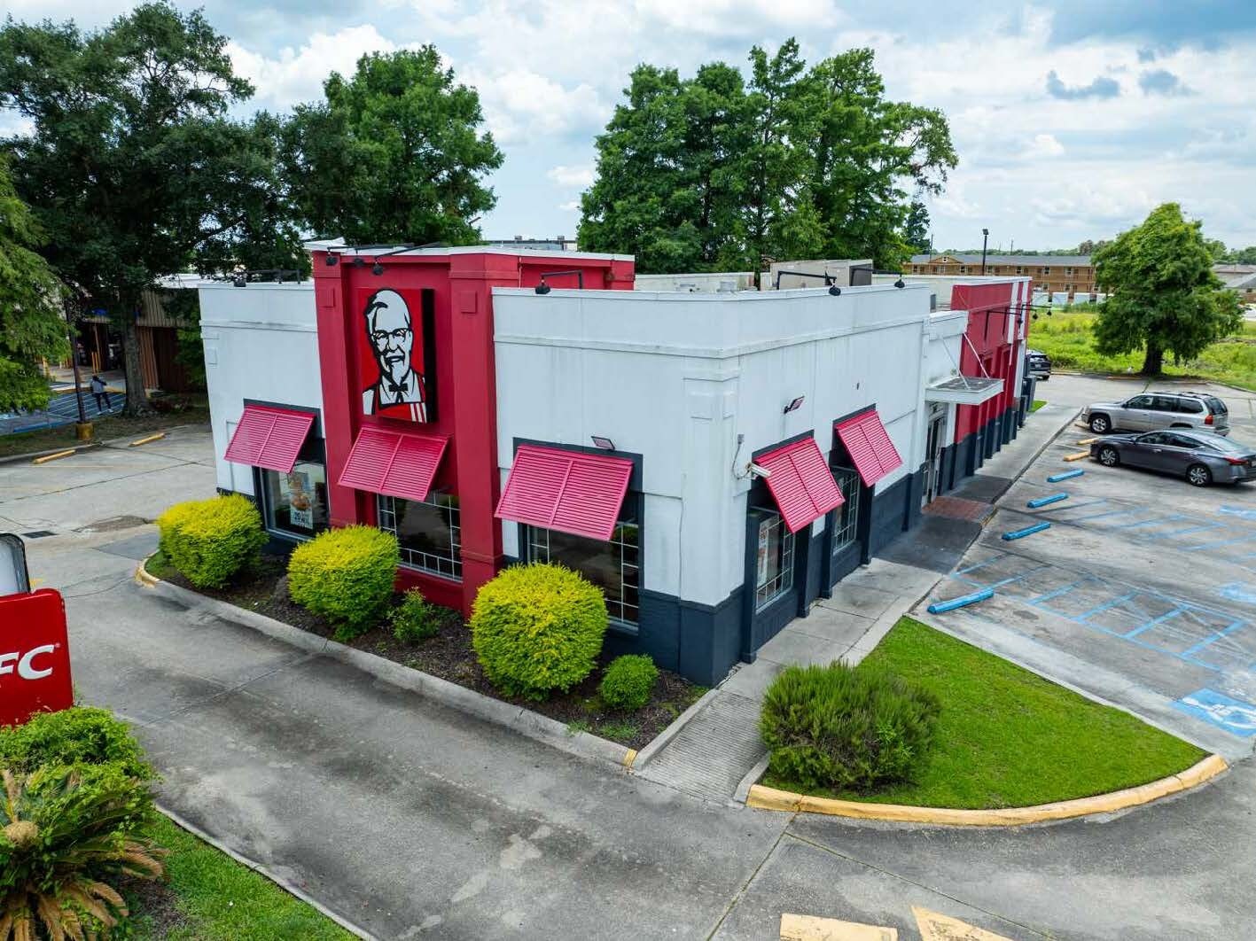 3663 Gen De Gaulle Dr, New Orleans, LA for Sale
