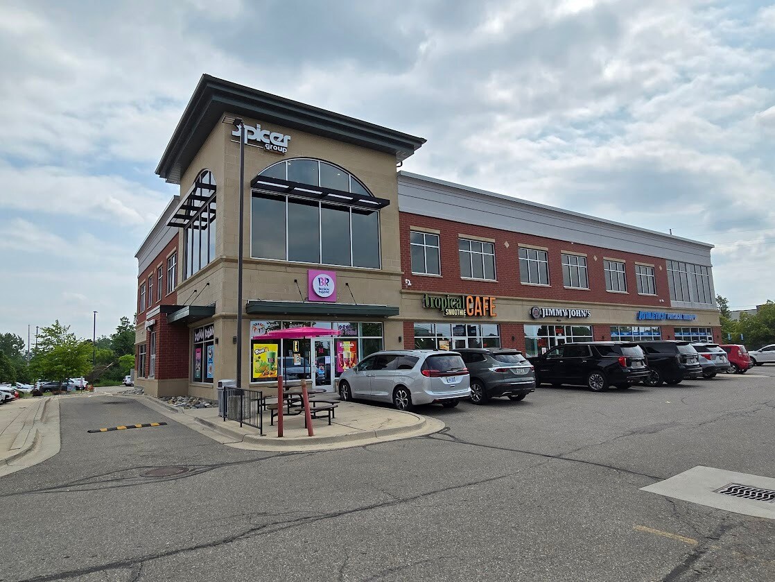 1595 W Lake Lansing Rd, East Lansing, MI for Rent