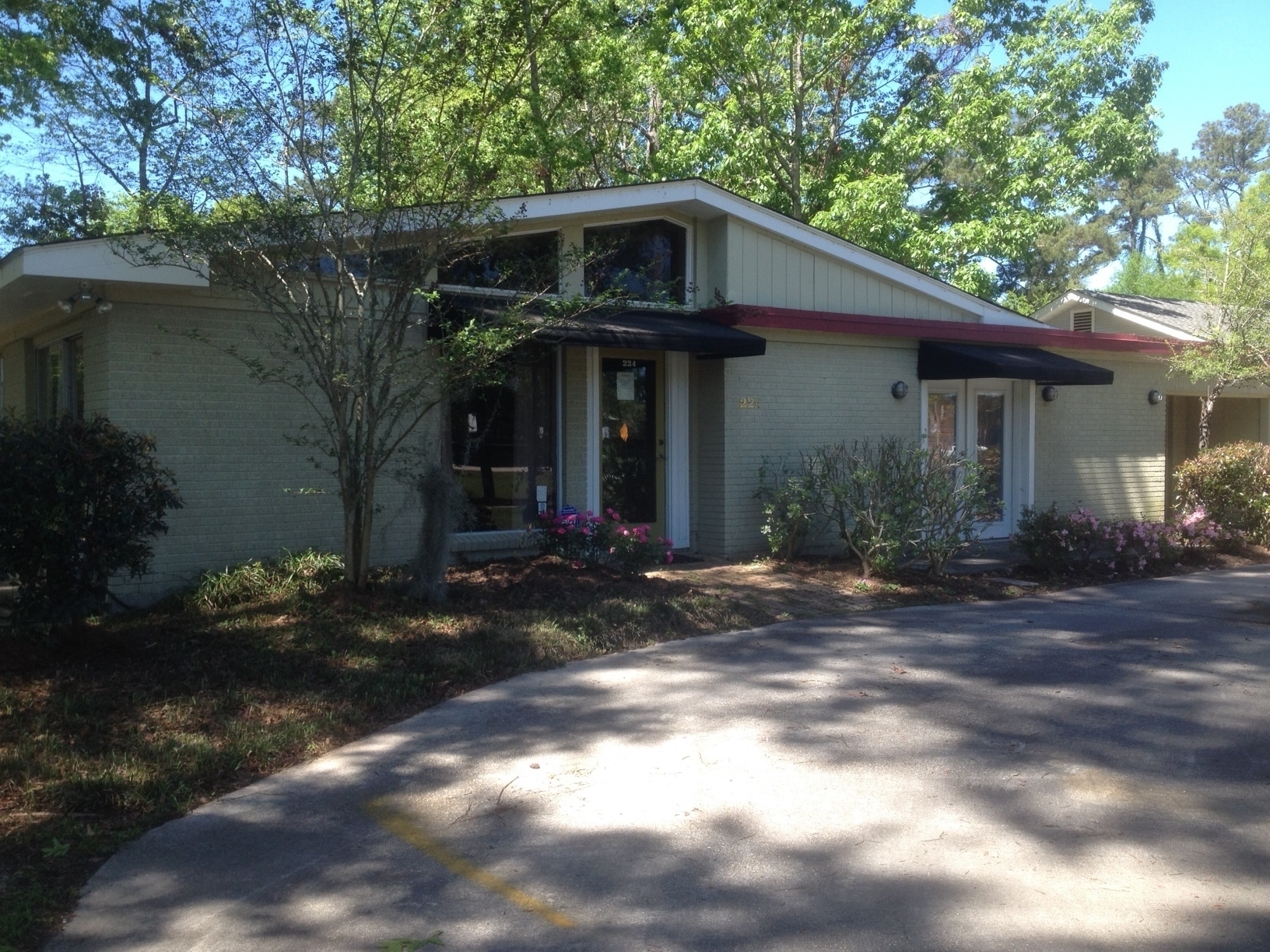 224 W Causeway Approach, Mandeville, LA for Rent