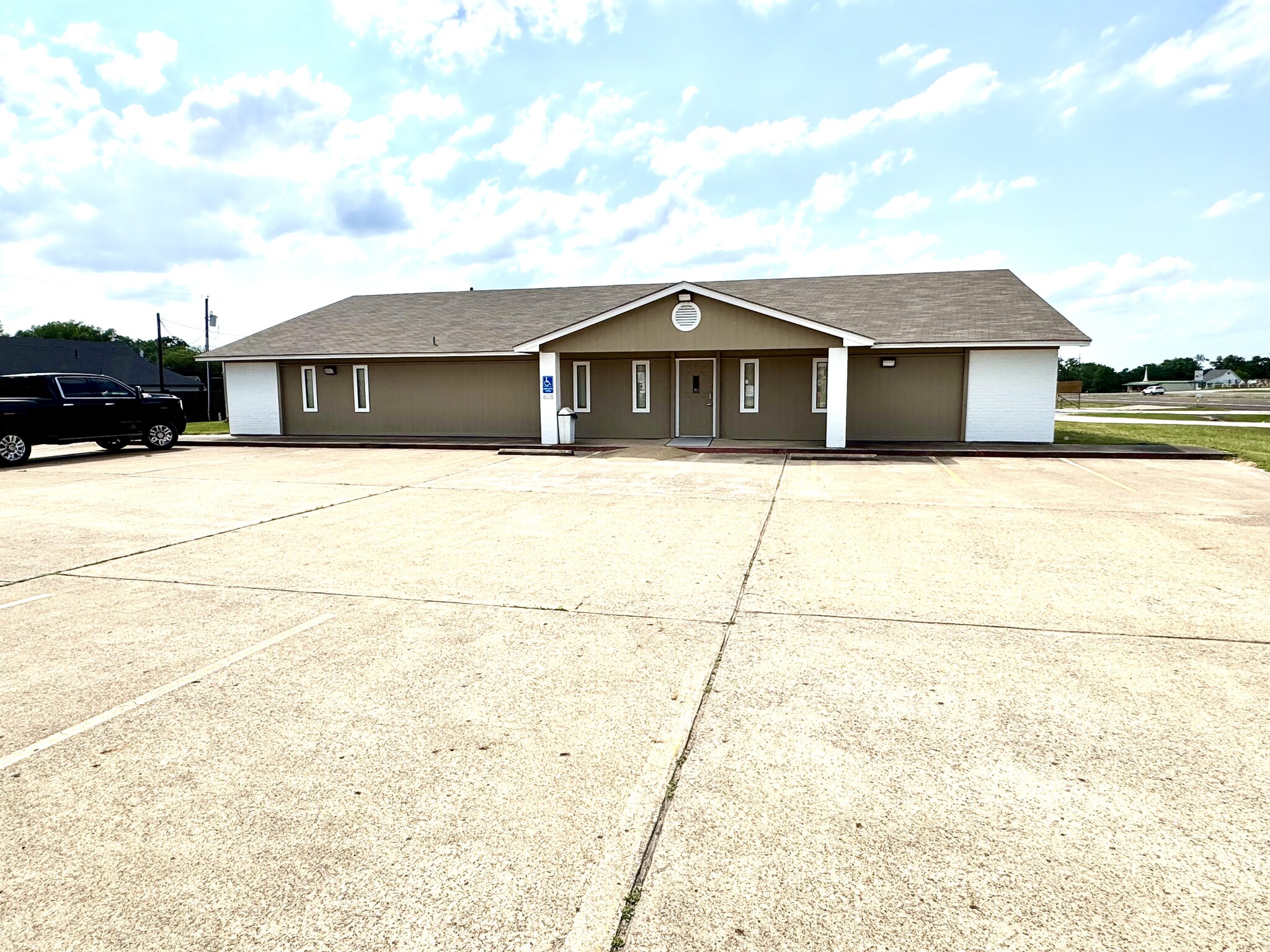 101 Anthony Dr, Teague, TX for Sale
