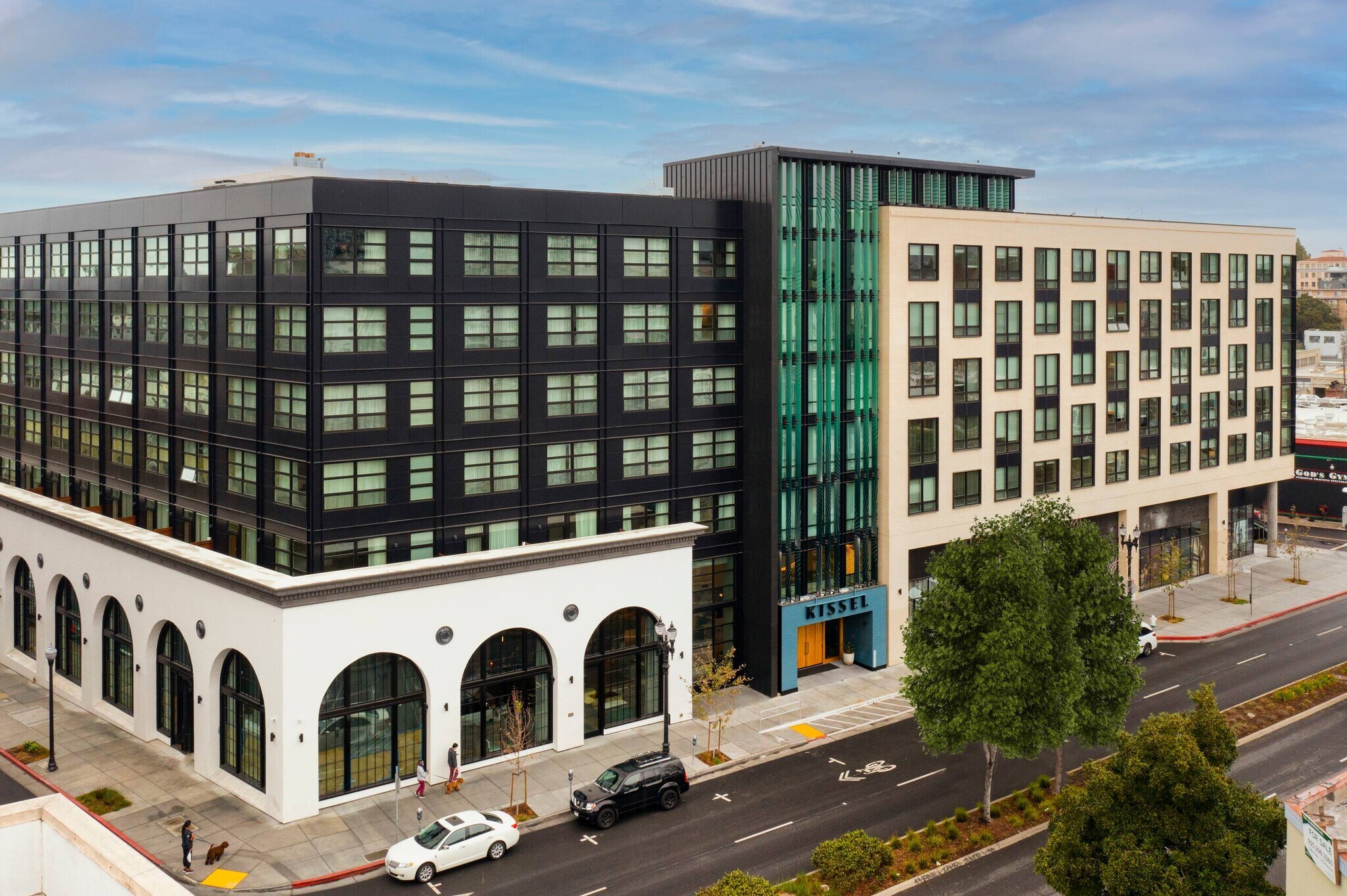 2335-2345 Broadway, Oakland, CA for Rent