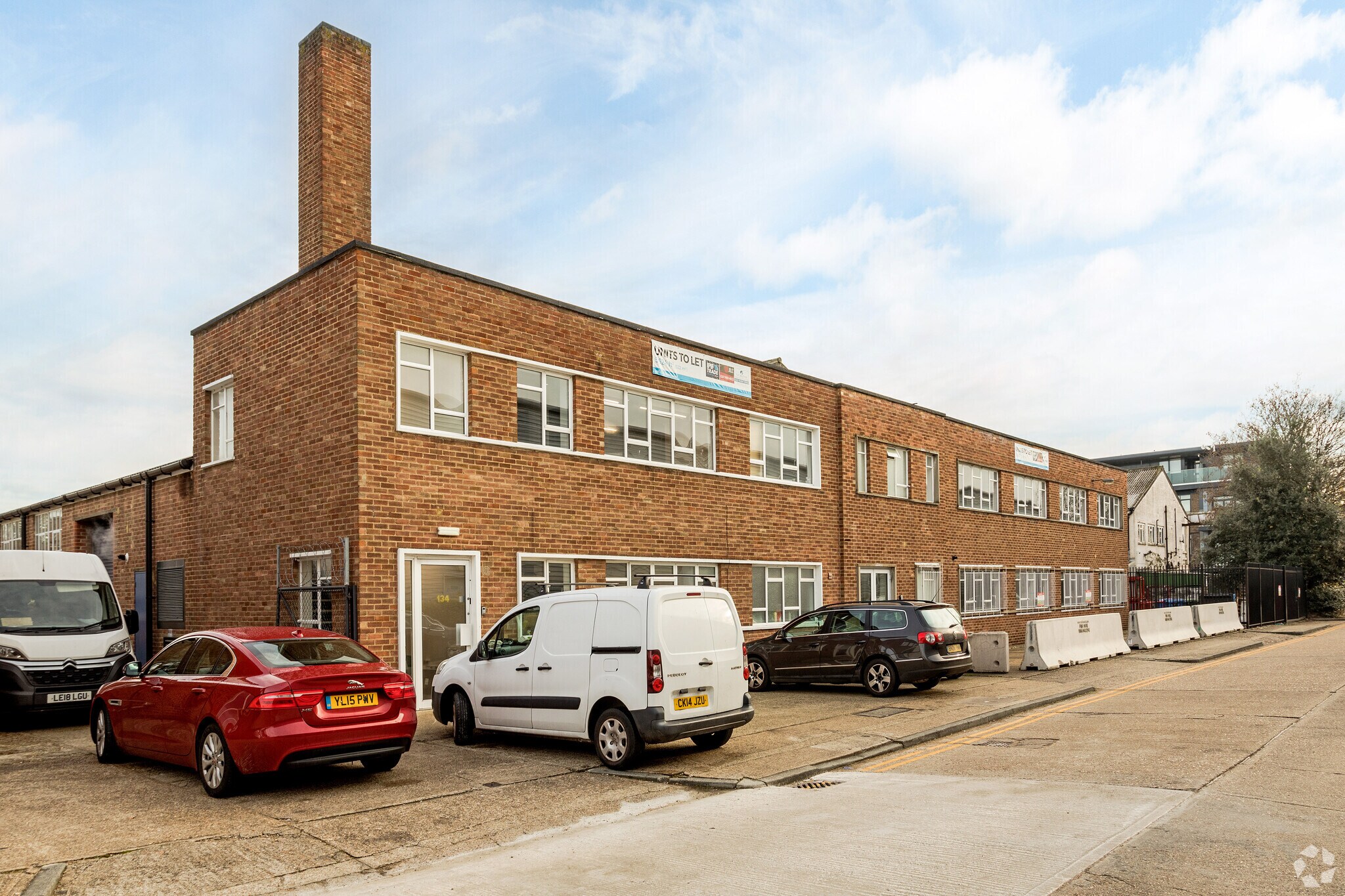 134-136 Clock Tower Rd, Isleworth, MDS for Rent