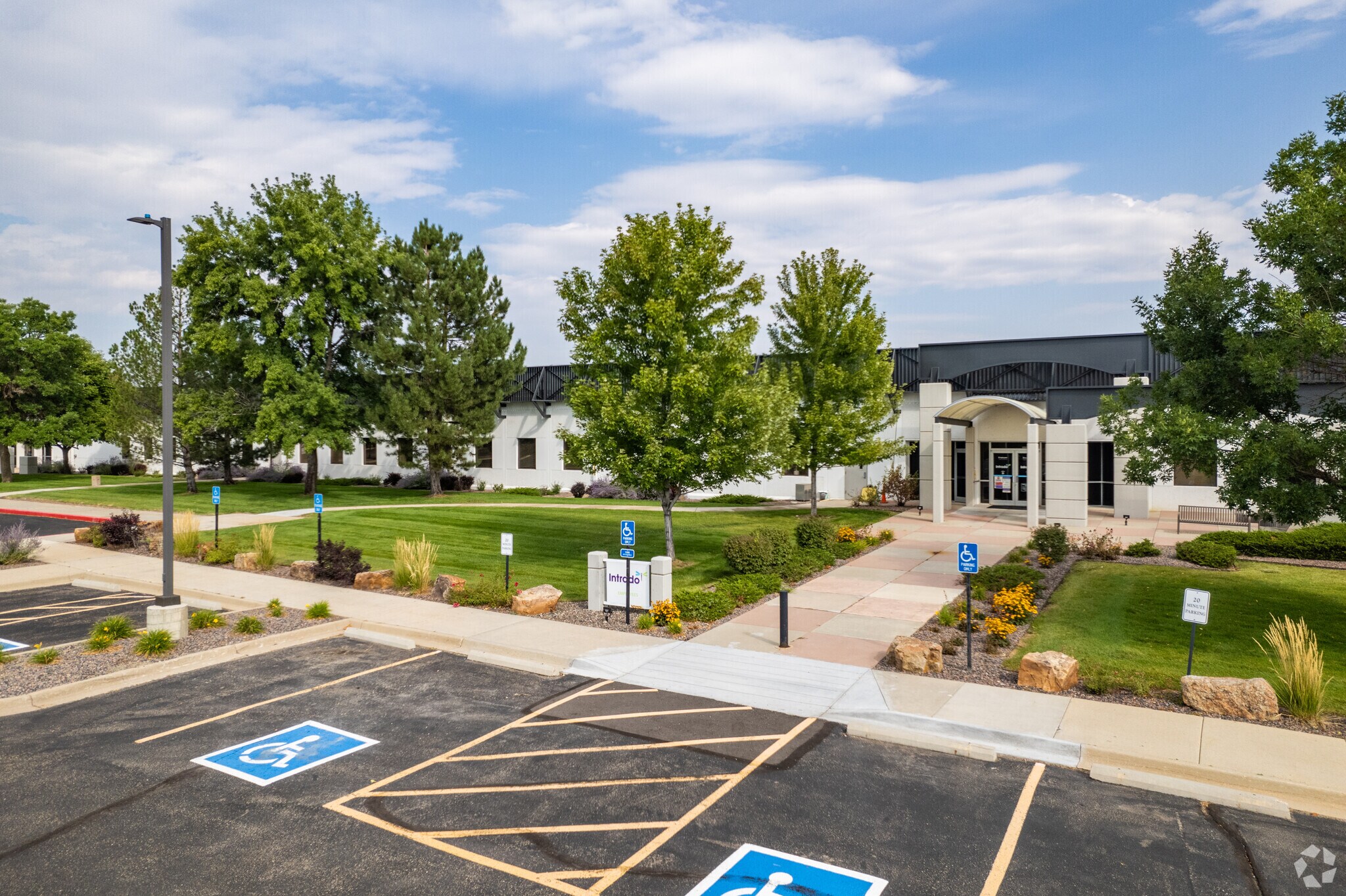 1601 Dry Creek Dr, Longmont, CO for Rent