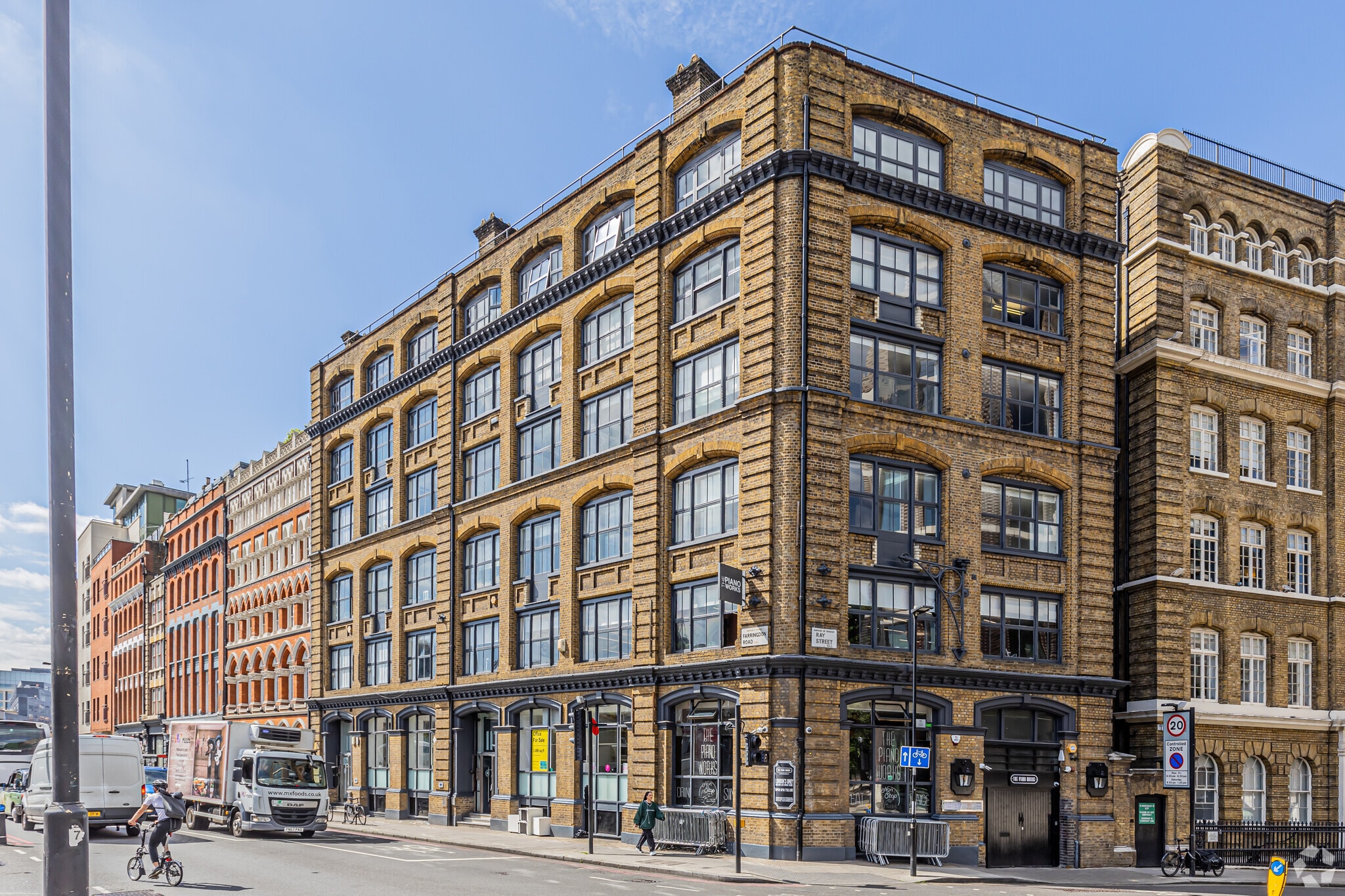 113-117 Farringdon Rd, London, LND for Rent