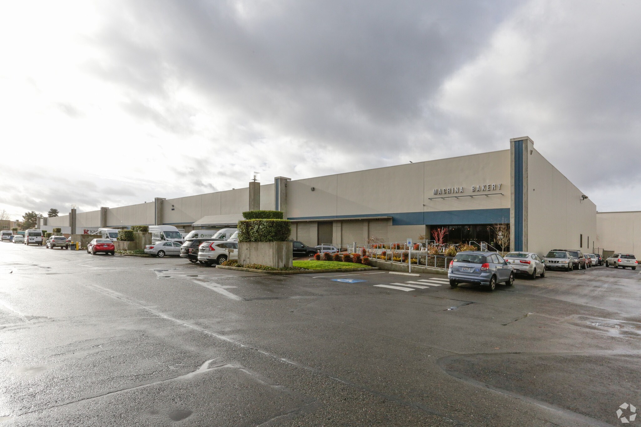 19215-19221 66th Ave S, Kent, WA for Rent